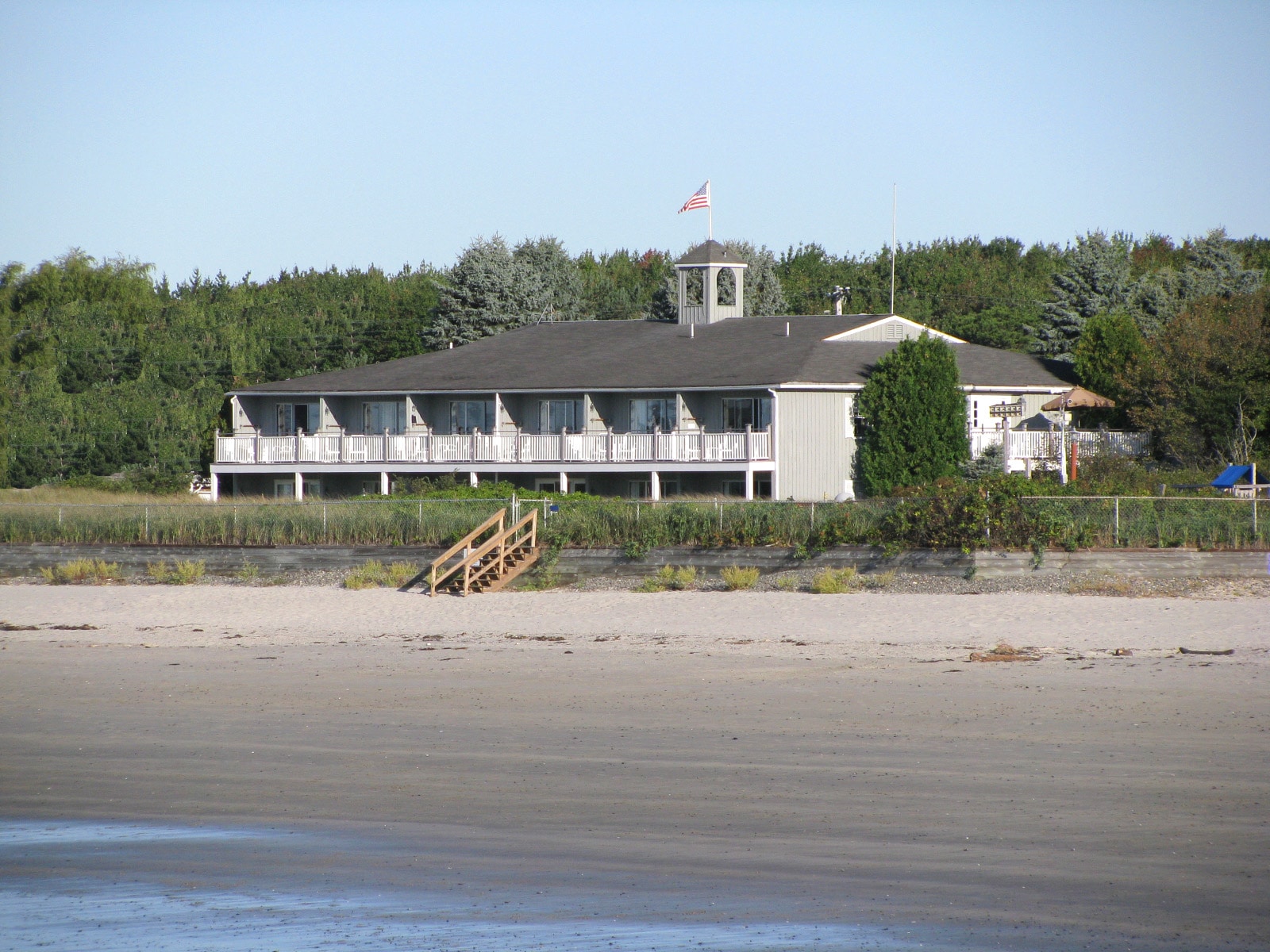 seashore inn and suites
